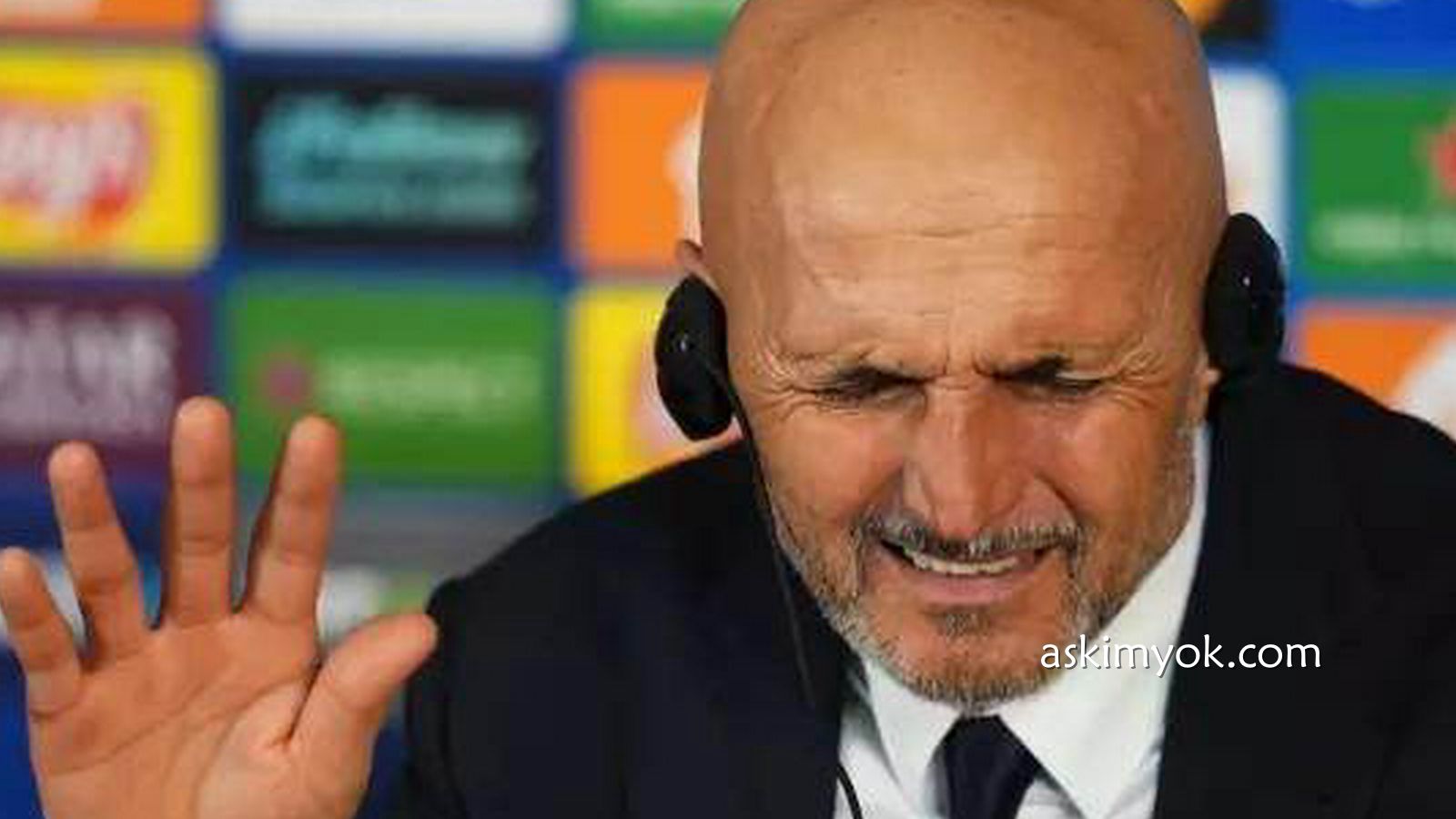 爱游戏体育独家报道：斯帕莱蒂的赞歌唱不动了 但尤文真就这水平