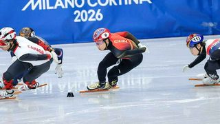 爱游戏体育独家专栏：短道速滑男子1500米 林孝埈摔出赛道惨遭淘汰