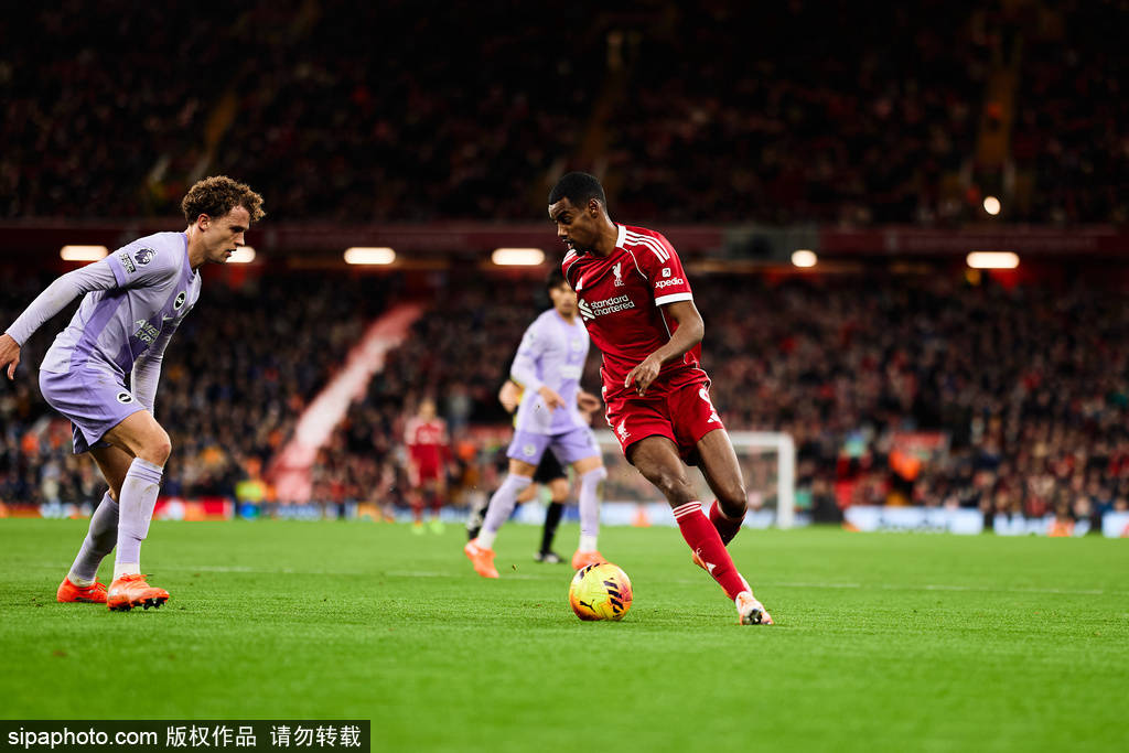 爱游戏平台深度聚焦:英超-埃基蒂克双响萨拉赫替补送助攻 利物浦2-0布莱顿